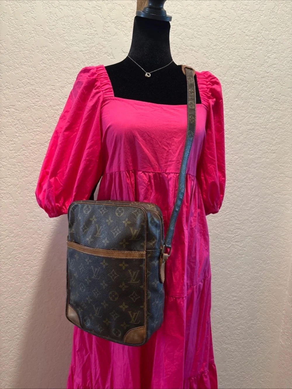 Louis Vuitton MM Danube Monogram Shoulder Bag - Picture 14 of 14